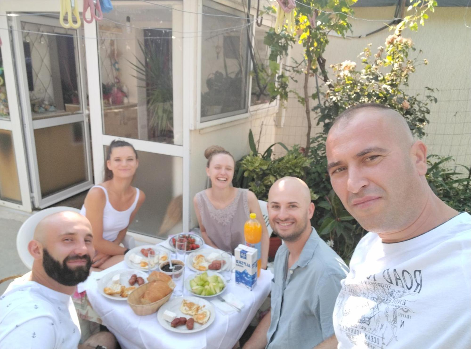 Rondo Guesthouse Gjirokastra Zewnętrze zdjęcie